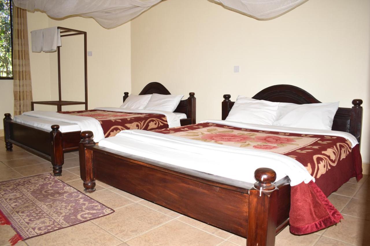 Rainbow Executive Lodge Boma la Ngombe Dış mekan fotoğraf