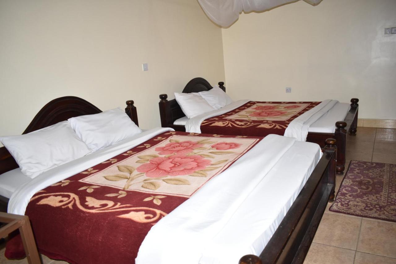Rainbow Executive Lodge Boma la Ngombe Dış mekan fotoğraf