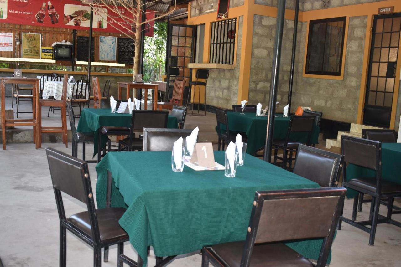 Rainbow Executive Lodge Boma la Ngombe Dış mekan fotoğraf